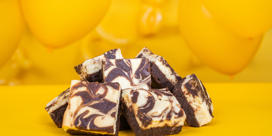 Keto, No Added Sugar Cheesecake Swirl Brownies Recipe