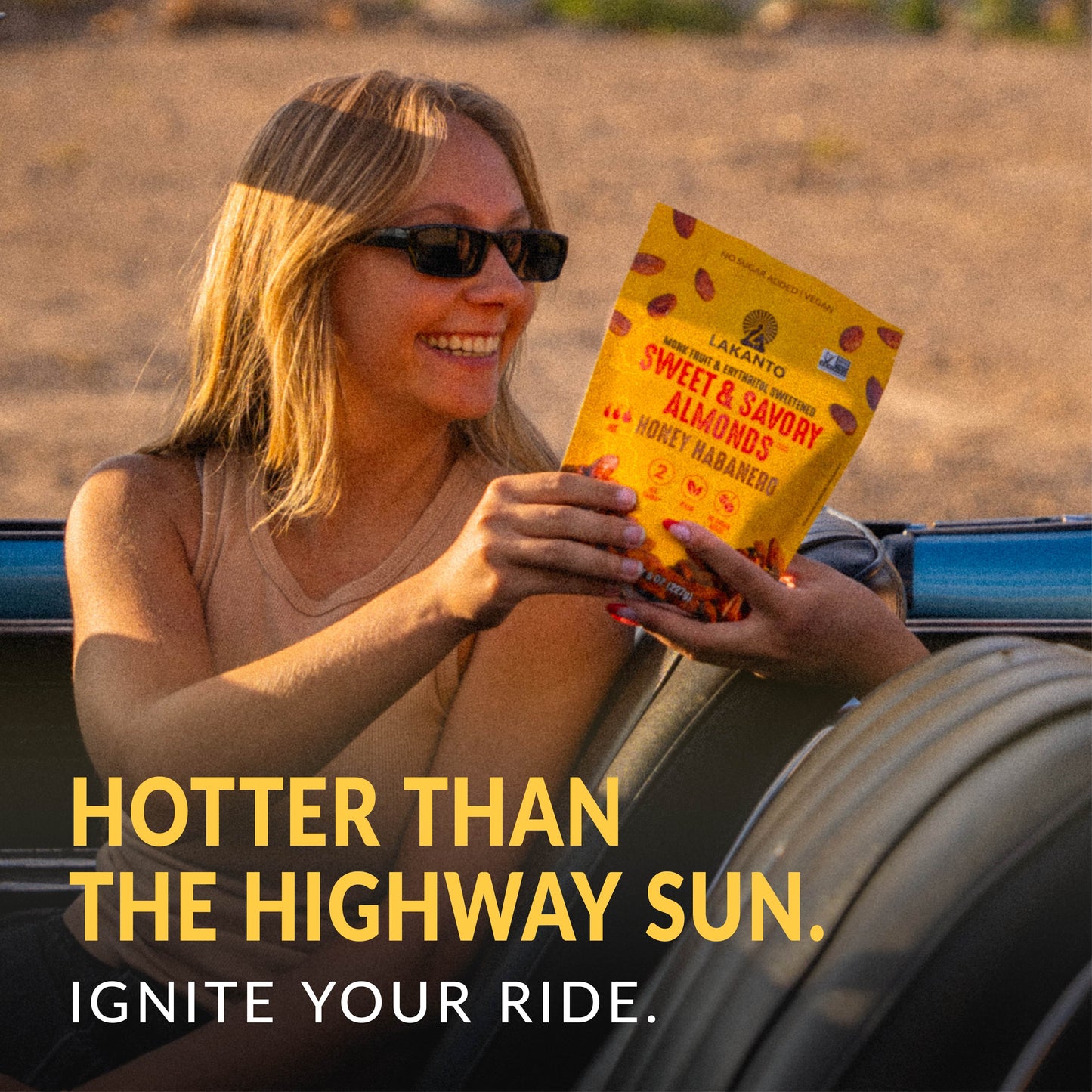 Lakanto Sweet and Savory Almonds Honey Habanero